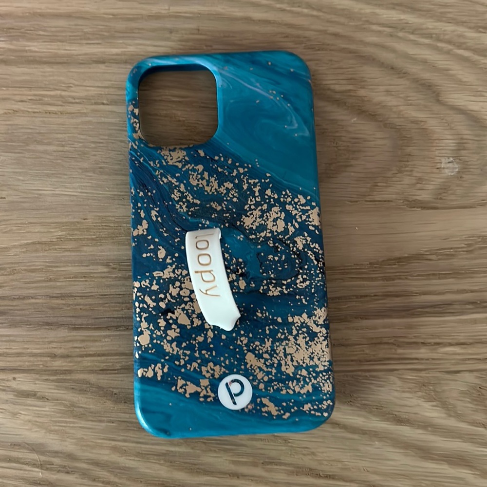 loopy iphone 12 case: teal and blue with golf flakes- great condition